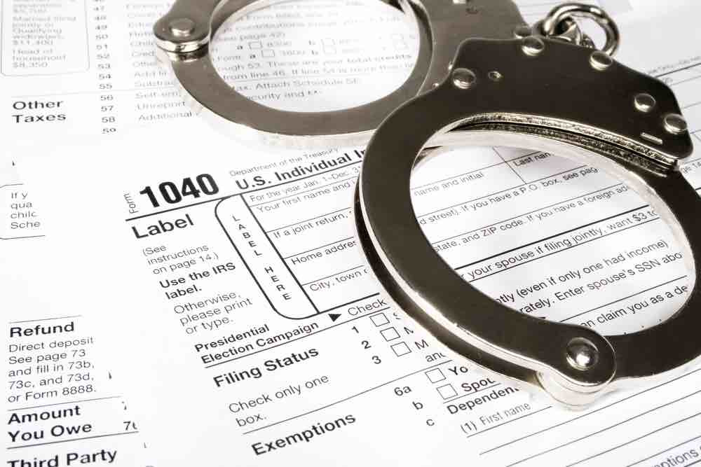 Tax evasion lands Apopka man behind bars