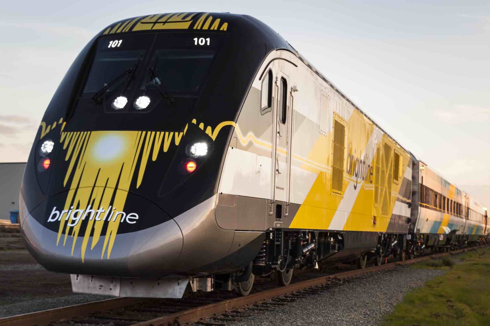 Brightline train (Photo: Brightline)