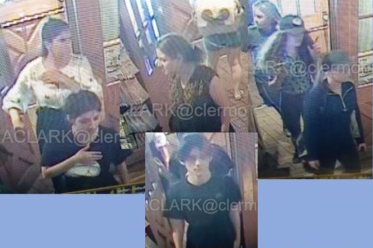 Cracker Barrel theft suspects photos by Clermont police