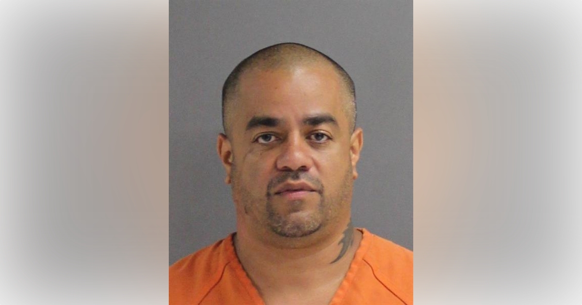 Julio Rivera (Volusia County Jail booking photo)